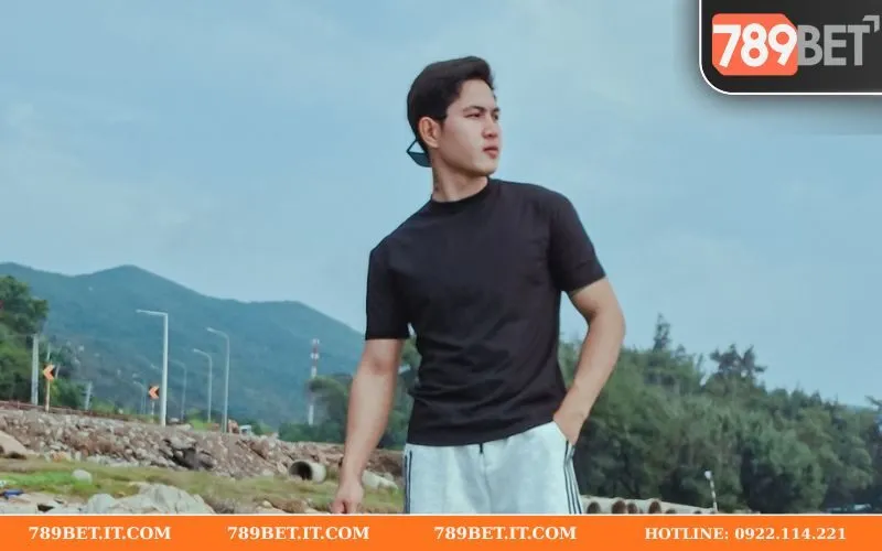 Nghiêm Trúc Nhiều